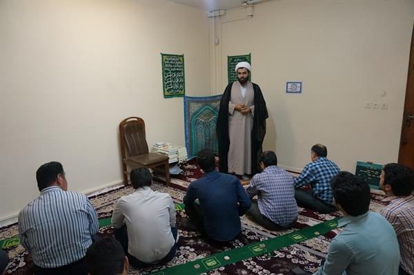 برگزاری جشن میلاد امام رضا (ع) در اداره کل ارتباطات و فناوری اطلاعات خوزستان