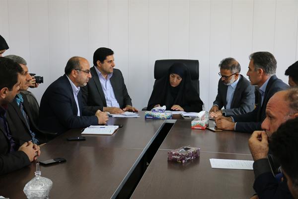 بررسی مشکلات و ارائه راهکارهای حوزه ارتباطات و فناوری اطلاعات در شهرستان کارون استان خوزستان