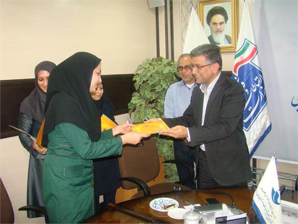 تقدیر روز زن