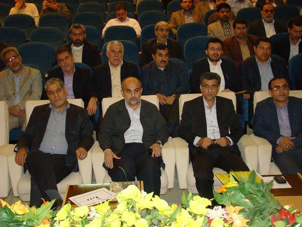 برگزاری سمینار کارگروه ارتباطات و فناوری اطلاعات پدافند غیرعامل سایبری با همکاری استانداری خوزستان