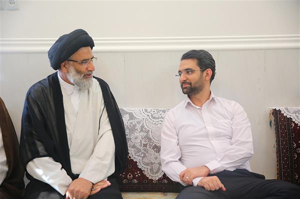 سفر وزیر ارتباطات و فناوری اطلاعات به شهرستان خرمشهر